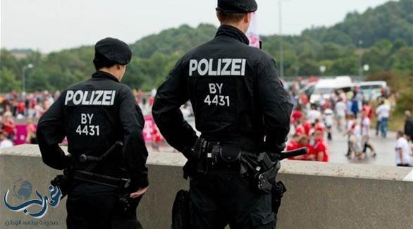 انتشار كبير للشرطة الألمانية في سكسونيا السفلى بعد إصابة رجل بعيار ناري