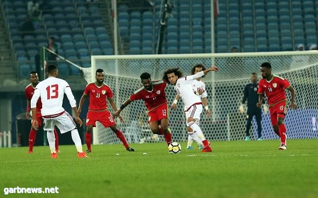 الإمارات تتغلب على عمان بجزائية مبخوت