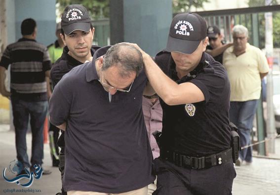اعتقال 200 مسؤول من حزب مؤيد للمتمردين بعد تفجيري اسطنبول