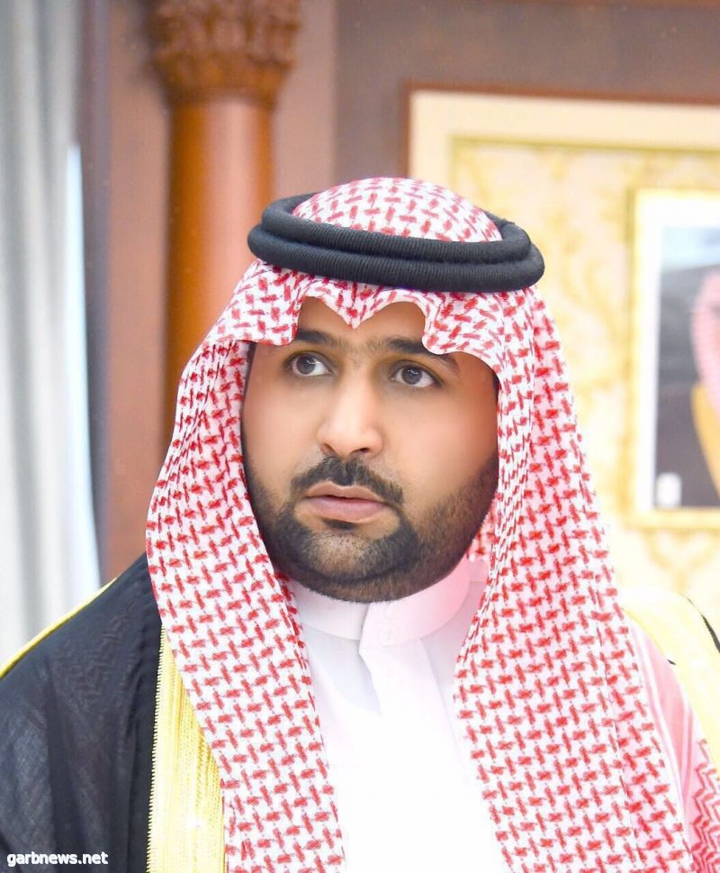 الأمير محمد بن عبدالعزيز يعزي ذوي شهيد الواجب "المجرشي"