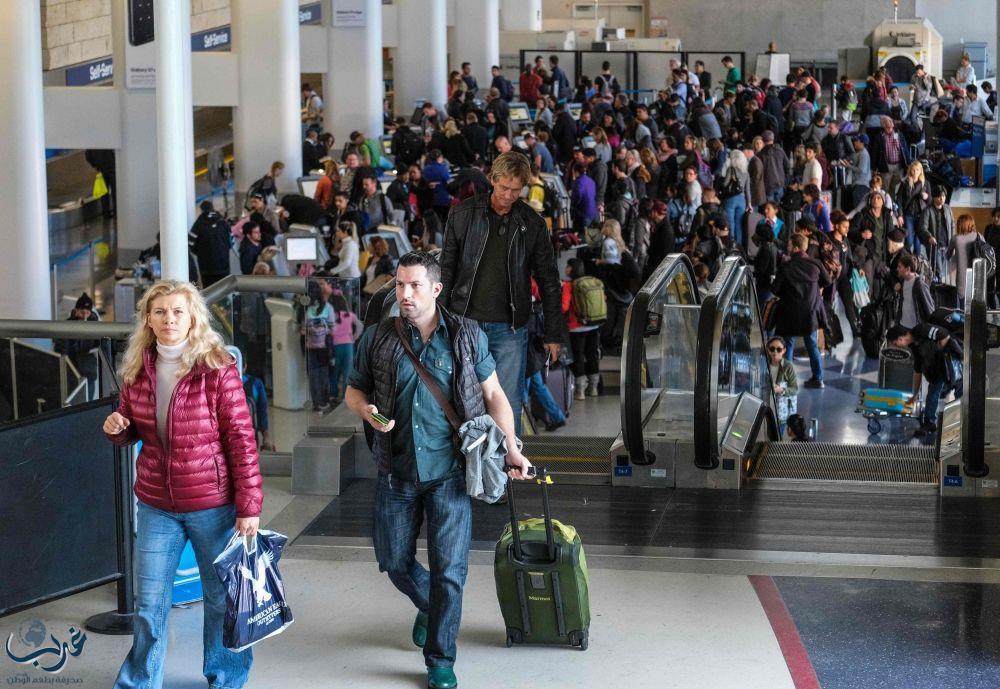 اضطراب في مطار لوس انجليس بسبب الرياح وكثرة عدد الركاب