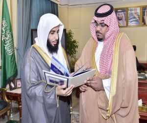 الأمير تركي بن هذلول يتسلم تقريرالجمعية الخيرية بمنطقة نجران