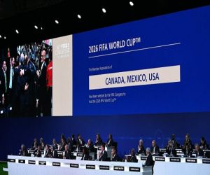 الملف الثلاثي يفوز بحق استضافة كأس العالم 2026