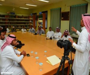 مركز الحي المتعلم بمركز بحر أبوسكينه يختتم دورة فن التصوير الفوتوغرافي .