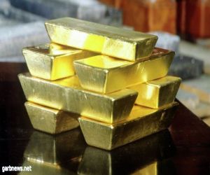 تراجع الدولار وارتفاع أسعار الذهب