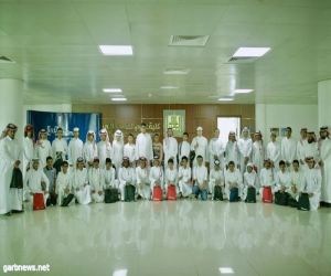 انتظام 100 طالب وطالبة من طلاب الثانوية العامة بالمدرسة الصيفية للبرمجة بجامعة الملك خالد