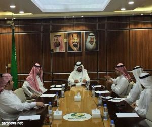 اللجنة العقارية بغرفة أبها تلتقي مع  المعهد العقاري السعودي