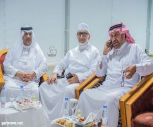 مدير عام سياحة مكة المكرمة وكبار مدراء الخطوط السعودية يزورون مهرجان الضوء واللون