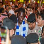 قوميز يصل إلى الرياض وسط إستقبال هلالي كبير