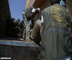 مركز الملك سلمان للإغاثة يوزع اسطوانات الغاز في الشمال السوري