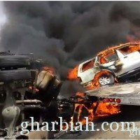 جدة الخمرة :  وفاة السائق ونفوق اكثر من عشرة جمال اثر حادث تصادم واحتراق شاحنتين