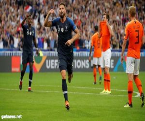 فرنسا تتغلب على هولندا بثنائية مبابي وجيرو