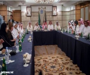 إعلاميون ورؤساء تحرير صحف كويتية يشيدون بعمق العلاقات السعودية الكويتية