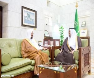 نائب أمير الرياض يستقبل وزير الشؤون الإسلامية