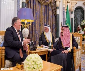 خادم الحرمين يلتقي وزير الخارجية الأميركي مايك بومبيو في ⁧‫الرياض‬⁩