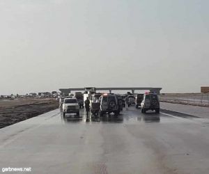 بالصور:إغلاق طريق المجيرمة- الساحل بسبب السيول