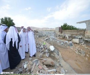 أمين العاصمة المقدسة يقف على الأحياء المتأثرة من السيول بمكة