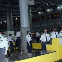 جمرك مطارالملك عبد العزيز :يحبط محاولتين لتهريب الكوكايين