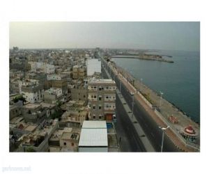 مزاد الإرهاب.. مليشيا الحوثي الإيرانية تبيع عقارات وأراضي الدولة في الحديدة