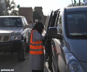 عناصر رجالية ونسائية أمنية لتأمين الدخول للجنادرية