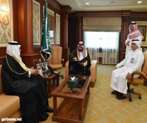 نائب أمير جازان يُدشن مبادرة الأمير محمد بن عبدالعزيز "مكن لمستقبل زاهر" لتنمية وتدريب شباب المنطقة
