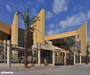 مكتبة الملك عبدالعزيز العامة تستعرض السيرة الذاتية للدكتور عبدالرحمن الشبيلي مساء الاثنين