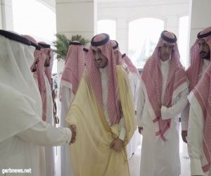 نائب أمير مكة يُباشر مهامه ويعقد اجتماعاً استمع فيه لشرحٍ عن الخطط المستقبلية والتطويرية المزمع تنفيذها