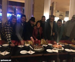 أسرة فيلم كازابلانكا تحتفل بعيد ميلاد "عمرو عبد الجليل" في مراكش