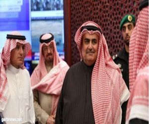 وزير خارجية البحرين يزور مركز الاتصال والإعلام الجديد بوزارة الخارجية