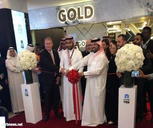 "الزهراني" يفتتح أول سينما في جدة