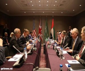 وزراء خارجية المملكة والإمارات وبريطانيا وأمريكا يؤكدون التزامهم بإيجاد حل سياسي شامل للصراع في اليمن