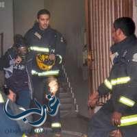 مدني تبوك ينقذ 21 شخصاً من حريق المهرجان في حي المهرجان