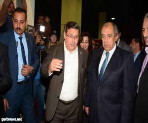 وزير الزراعه المصرية في زيارة لمعهد القطن .