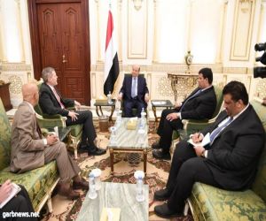 الرئيس هادي يستقبل سفير الولايات المتحدة لدى اليمن
