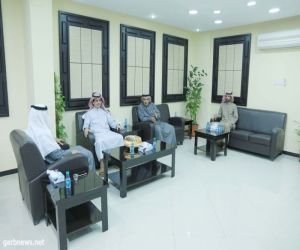 مدير وحدة تطوير في تعليم مكة المكرمة يزور تعليم الحدود الشمالية