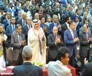 السفير آل جابر: انعقاد البرلمان اليمني خطوة لاستعادة الدولة وإنهاء مشروع الانقلابيين