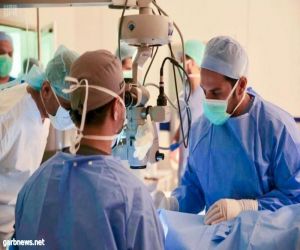 مستشفى الملك خالد التخصصي للعيون يجري 113 عملية في القصيم