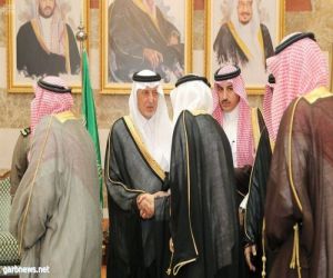 سمو أمير منطقة مكة المكرمة يستقبل المهنئين بالعيد