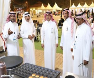 مدير سياحة الباحة : يزور فعاليات وسام البادية ويشيد بالاقبال
