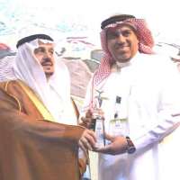 أمير الرياض يكرم مستشفيات «رعاية»