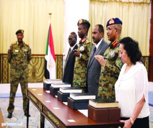 السيادي يؤدي اليمين في السودان