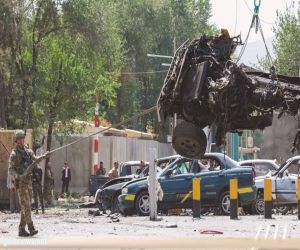 عشرات الضحايا في هجوم انتحاري لـ «طالبان»