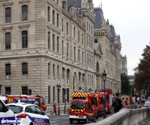 مقتل 4 عناصر أمن طعناً داخل مقر شرطة #باريس
