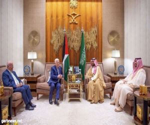سمو ولي العهد يعقد جلسة محادثات رسمية مع رئيس دولة فلسطين