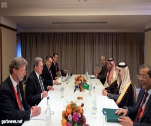 وزير الخارجية يلتقي رؤساء وفود الاجتماع الوزاري لدول مجموعة العشرين