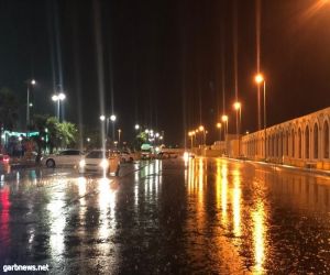 أمطار متوسطة إلى غزيرة  على محافظة صبيا بجازان وإنقطاع للتيار الكهربائي منذ 3ساعات