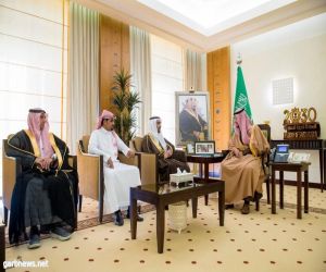 أمير القصيم يستقبل مدير ومنسوبي مكتب وكالة الأنباء السعودية بالمنطقة