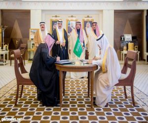 الأمير فيصل بن مشعل يشهد توقيع اتفاقيتي تعاون لجائزة القصيم للتميز والإبداع