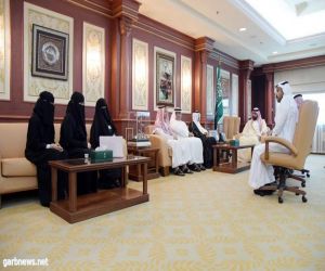 سمو الأمير محمد بن عبدالعزيز يستقبل مدير ومنسوبي وطلاب تعليم جازان