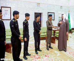 سمو نائب أمير منطقة الرياض يكرم عددا من أفراد الدوريات الأمينة لقاء تميزهم